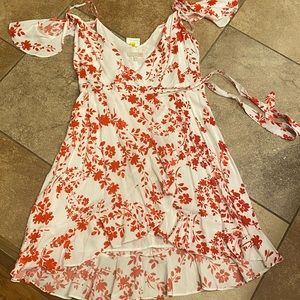 NWT Gianni Bini Red Floral Ruffle Dress Sz S
